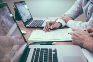 Jak znaleźć równowagę między pracą a życiem osobistym?